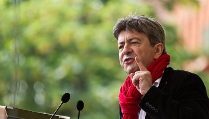 Procès De Jean-Luc Mélenchon : Les Actes D’intimidation, Rébellion Et Provocation Envers L’autorité Judiciaire Sous La Loupe De La Justice